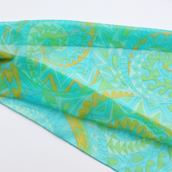 Elegant Small Dog Scarf Leash - Picture 5 of 7